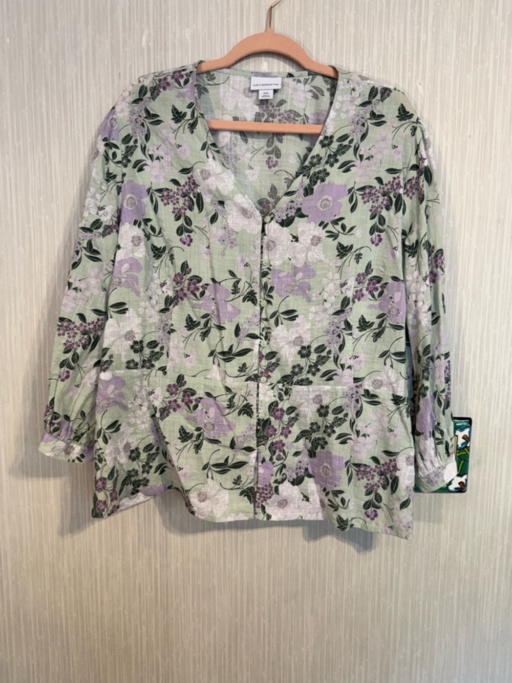 Liz Claiborne Light Green Floral Button-Down Shirt